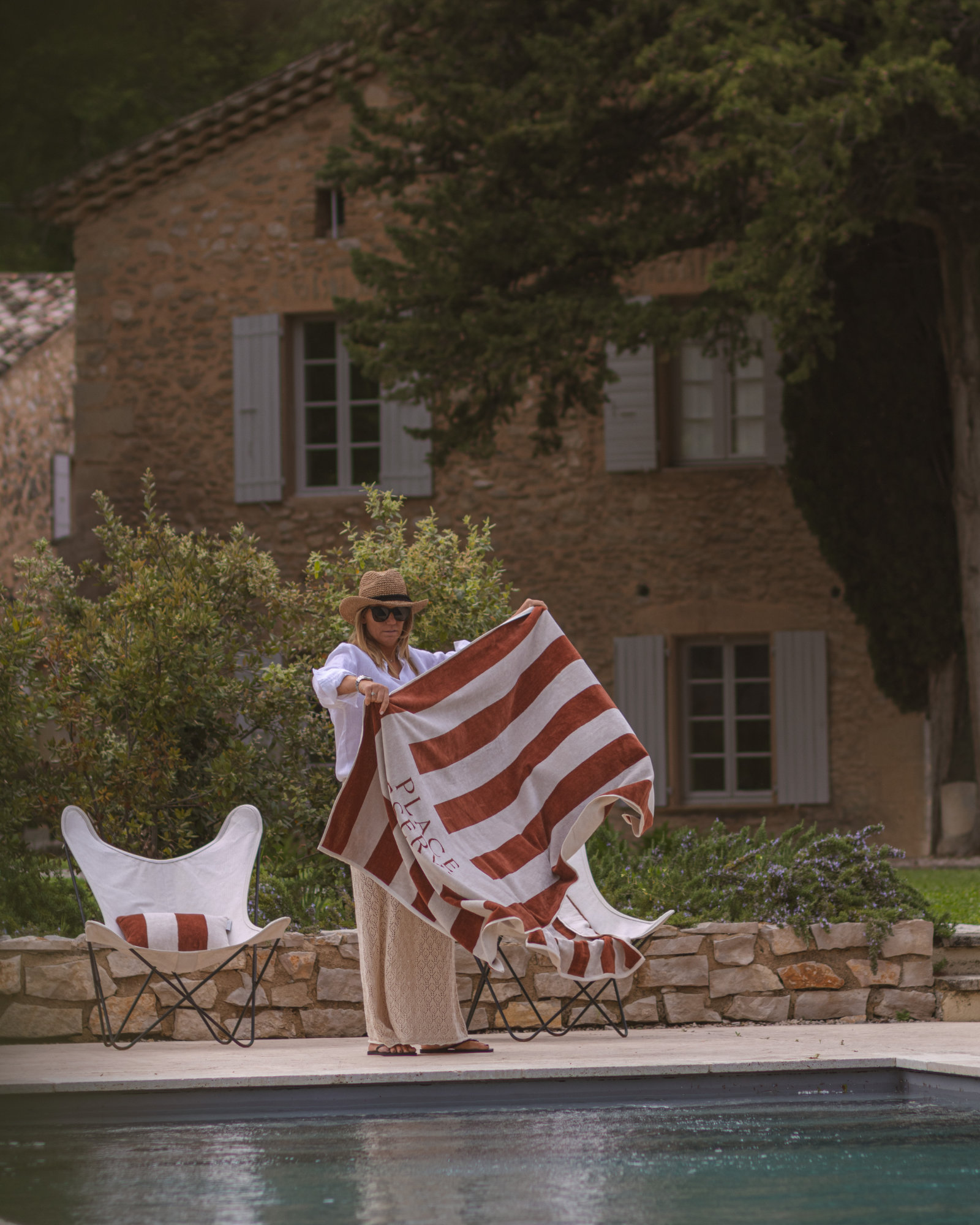 Drap de plage PLACE RESERVEE Tan