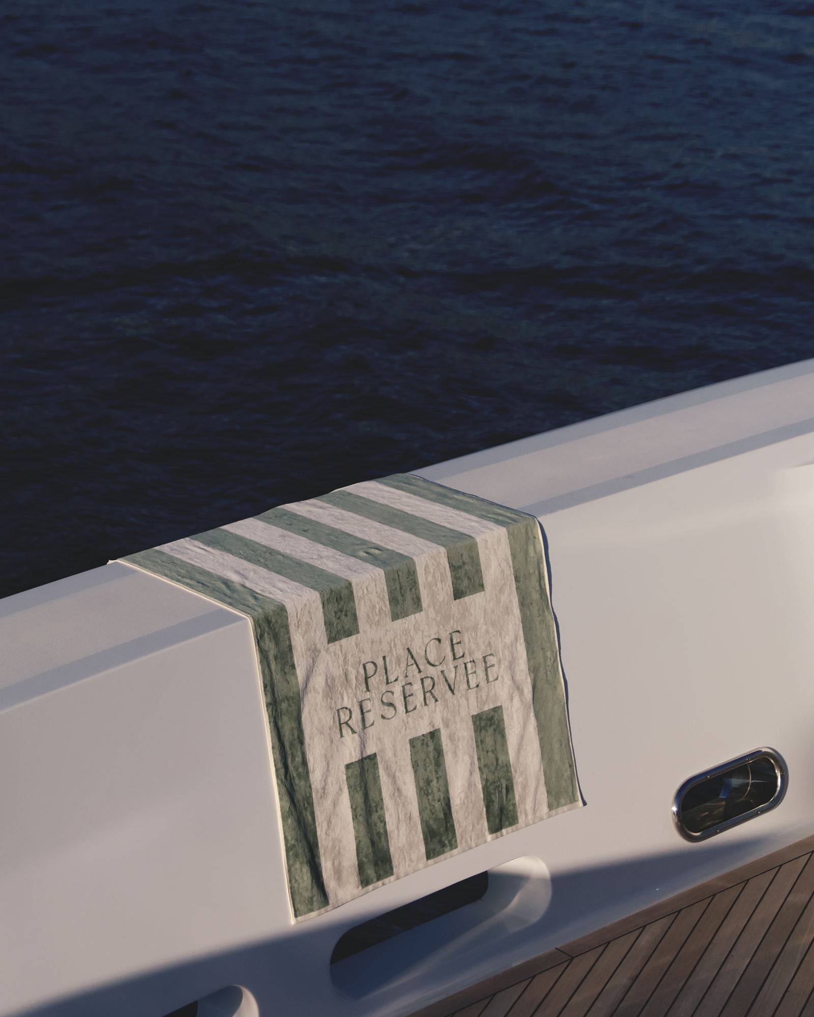 Drap de plage PLACE RESERVEE Eucalyptus 