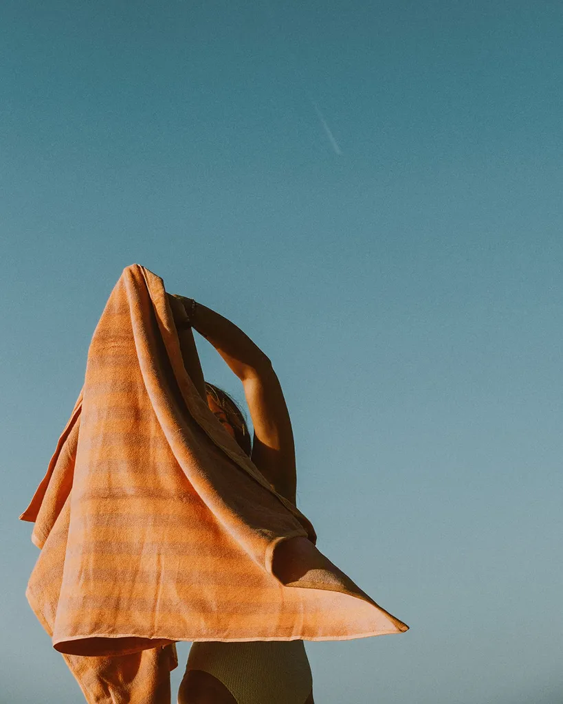 strandlaken-cabane-2026-peach-pink-lemonade-4.webp